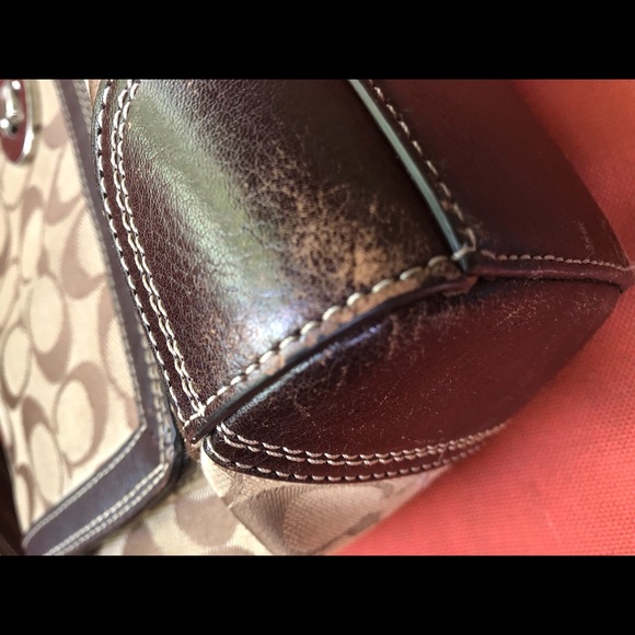 Coach Purse - Picture 4 of 4